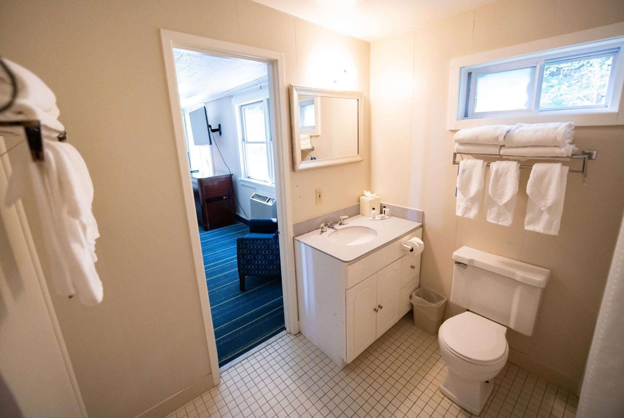 Days Inn By Wyndham Bar Harbor Dış mekan fotoğraf